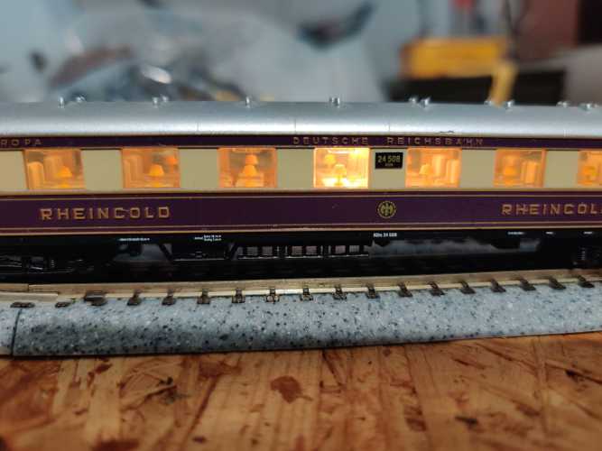 Arnold N DC 0143 Rheingold Wagenset mit Beleuchtung / DRG / OVP