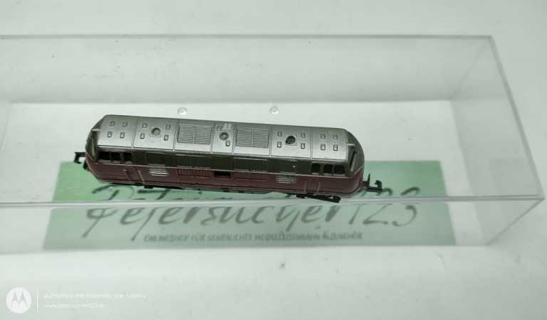 Arnold N DC 0202 / V220 103-6 Diesellok / Rot / DB / Analog / EVP