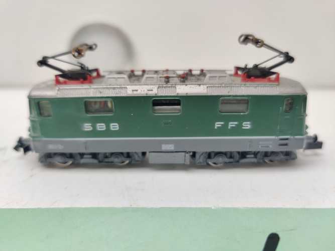 Arnold DC N 2409 / Elektrolokomotive Re 4/4 II  / SBB