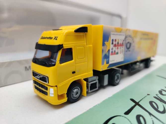 AWM H0 010499 Volvo Globetrotter Deutsche Post Jahreswg'04 / 1:87 / OVP