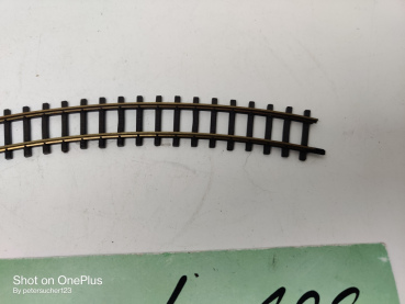 Bemo H0m DC 4230 / 1 x Gebogenes Gleis 30 ° R=330 mm