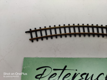 Bemo H0m DC 4231 / 1 x Gebogenes Gleis 30 ° R=376 mm