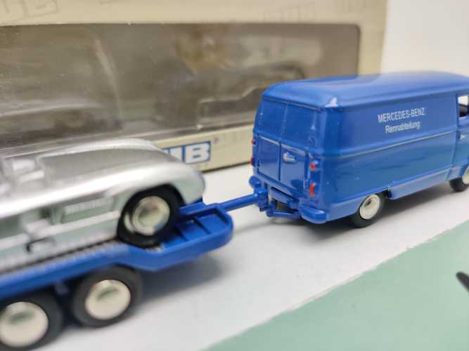 Bub H0 06811 MB L319 und MB 300 SLR (2-Sitzer) MB Rennabteilung / 1:87 / OVP