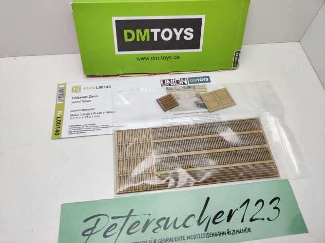 DM-Toys N L00140 Hözerner Zaun mit 2 Toren Lasercutbausatz / 1:160 / OVP