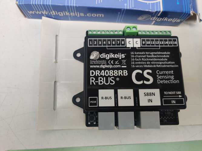 DIGIKEIJS  DR4088RB  digitales 16-fach Rückmeldemodul / OVP
