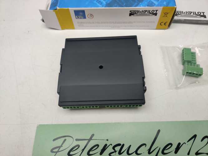 Esu 51820 SwitchPilot V2.0 / Multiprotokoll-Schalt- und Magnetartikeldecoder / OVP