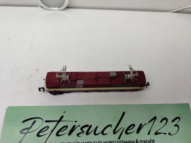 Fleischmann N DC 7350 / BR120 002-1 / TEE-Vorserienlokomotive / DB / eleganten rot-beige (Purpurrot/Elfenbein) / Umbau DCC