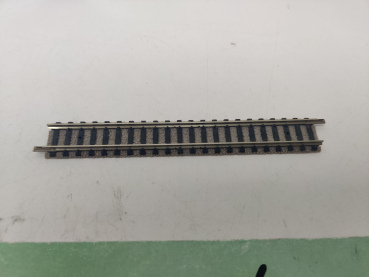 Fleischmann N DC 9101 Gerades Gleis / Länge 111 mm