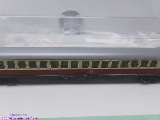 Fleischmann DC N 816301 K / Schnellzug-Großraumwagen / 1. Kl. /(Bauart Apmz 121 bzw. Apmz¹²¹) / „TEE-Roland“ / OVP