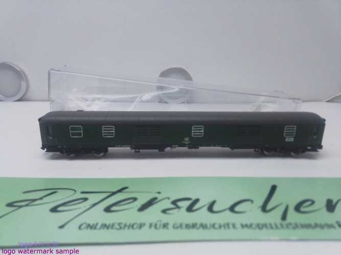 Fleischmann DC N 864001 / 4-achsiger Schnellzug-Gepäckwagen (Bauart D4üm / Dm 902) / DB / OVP