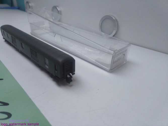 Fleischmann DC N 864001 / 4-achsiger Schnellzug-Gepäckwagen (Bauart D4üm / Dm 902) / DB / OVP