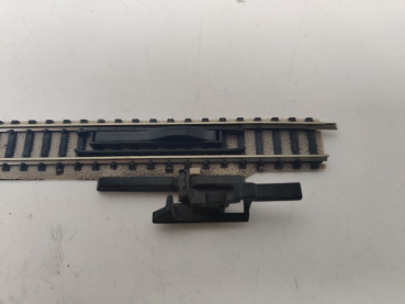Fleischmann N DC 9114 Gerades Funktionsgleis / Entkuppler /111 mm