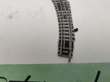 Fleischmann N DC 9142L Bogenweiche links für Handbetrieb