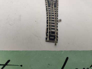 Fleischmann N DC 9170 piccolo (mit Bettung) Weiche links / 111 mm / 15 °