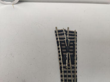 Fleischmann N DC 9170 piccolo (mit Bettung) Weiche links / 111 mm / 15 °