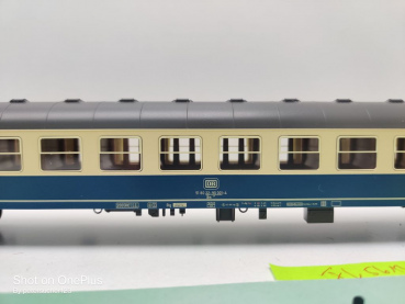 Fleischmann H0 AC 5613 Abteilwagen / 2.Kl. / Bm235 / NEM / DB