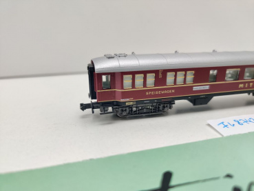 Fleischmann N DC 8133 Schnellzug-Speisewagen "Mitropa" WR4üe  / DRG