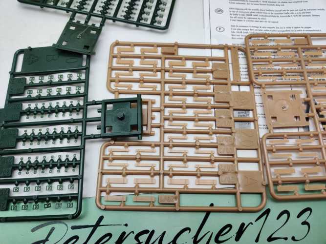 Faller N 272442 Brauereitische & -Bänke Bausatz / 1:160 / OVP