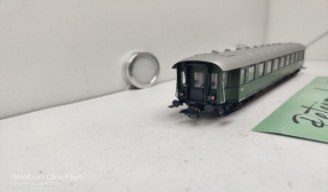 Fleischmann H0 AC-Achsen 5638 Schnellzugwagen 2.Kl / B4üwe / KK / DB