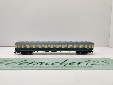 Fleischmann N DC 8192 Schnellzug Abteilwagen 2.Kl / Büm235 / NEM / DB