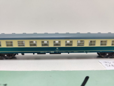 Fleischmann N DC 8192 Schnellzug Abteilwagen 2.Kl / Büm235 / NEM / DB