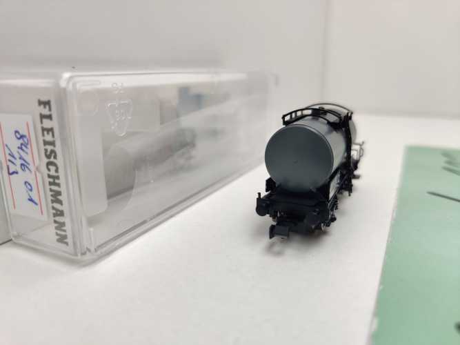 Fleischmann N DC 841601-01 Kesselwagen aus Set / NEM / DR / EVP