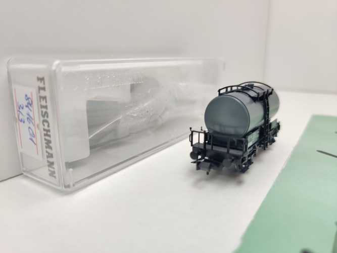 Fleischmann N DC 841601-03 Kesselwagen aus Set / NEM / DR / EVP