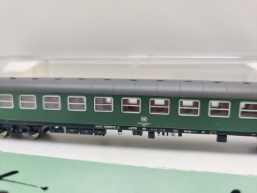 Fleischmann N DC 8649-01 Schnellzugwagen 2.Kl B4üm / NEM / DB / OVP