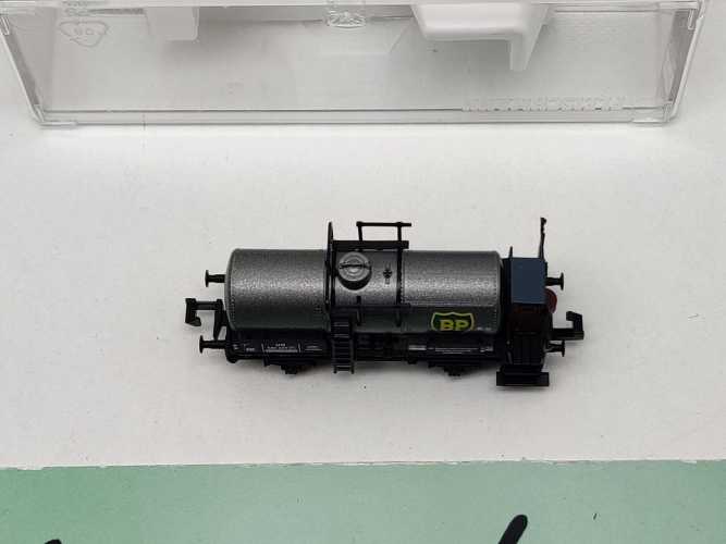 Fleischmann N DC 881906-1 Kesselwagen Bremserhaus "BP" / NEM / DB / EVP