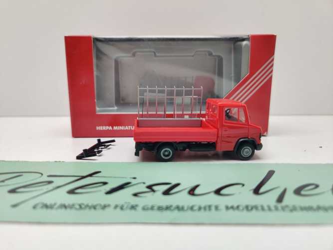 Herpa H0 041843 Mercedes Benz T2 Glastransporter rot / 1:87 / OVP