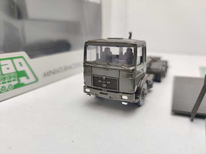 Herpa Maag H0 740036 MAN M90 Abrollkipper 3a BW / 1:87 / OVP