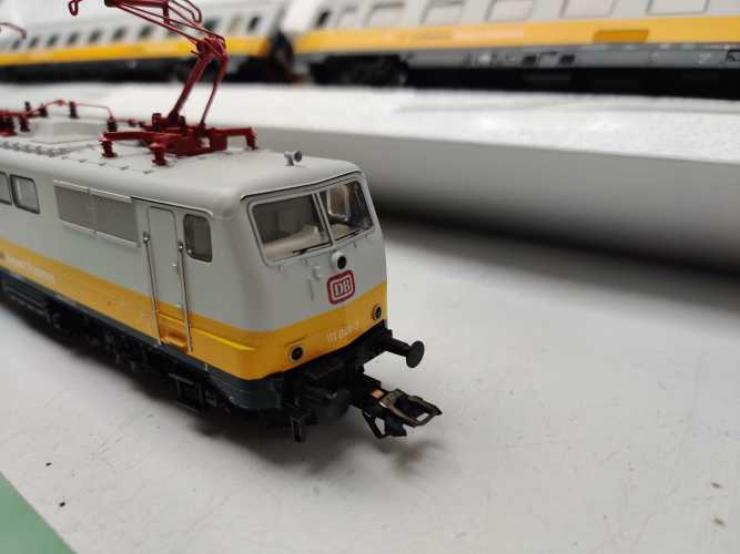 Märklin / AC / H0 / 26671 „Lufthansa Airport Express“/ DB AG/ Mfx / Sound / OVP