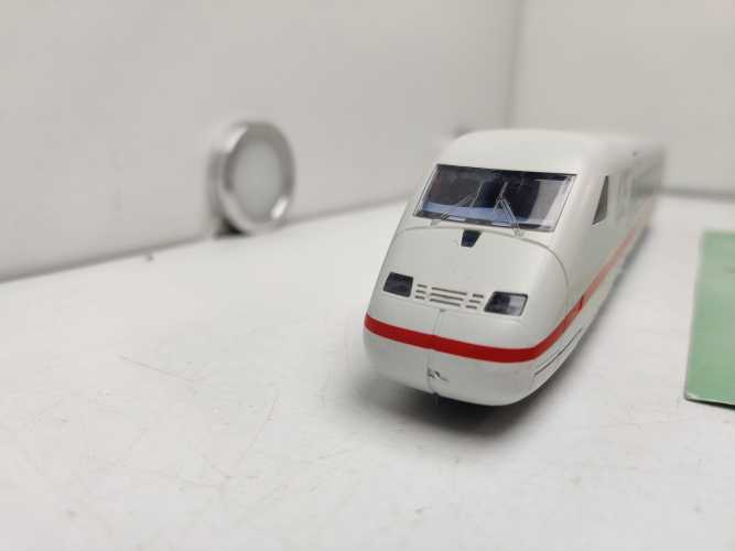 Märklin H0 AC 808 016-0 Steuerwagen / DB / Licht in Fahrtrichtung