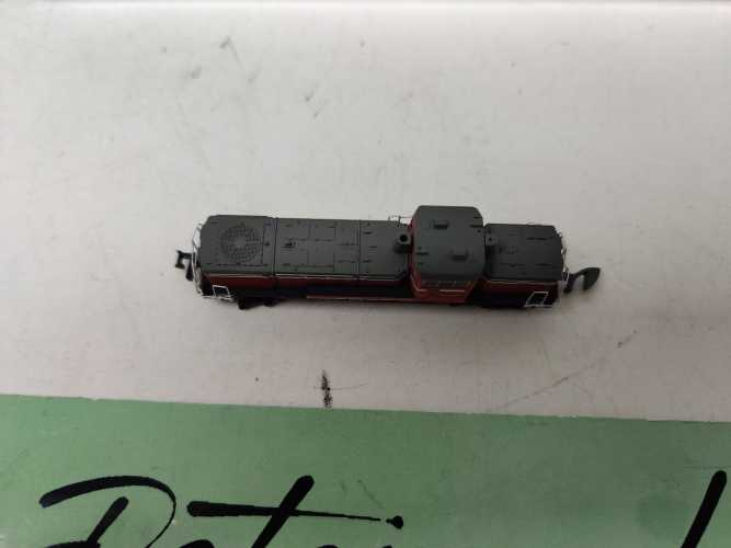 Rokuhan Z DC T012-1 / Diesellokomotive der Baureihe DE10 (1500er Serie) / OVP / Defekt