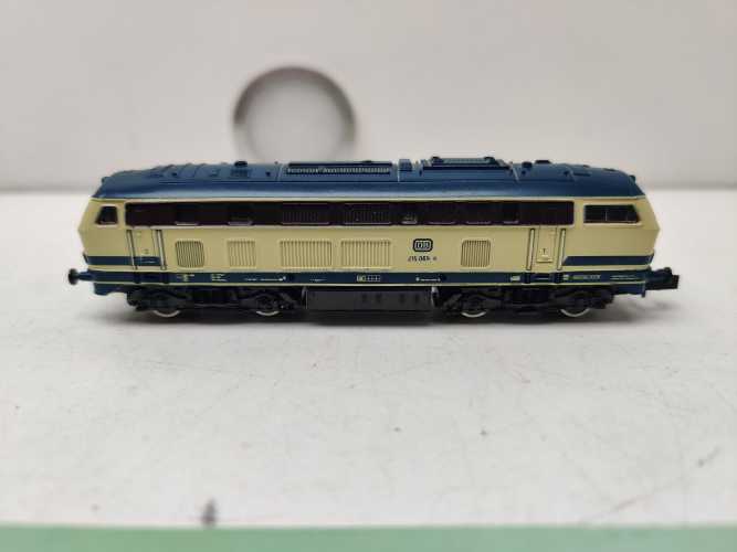 Roco N DC BR215 069-6  Dieselok / DB Analog / Defekt