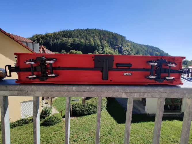 LBG Spur G 33673 / Wrp 3832  / Panoramawagen / Schweizer Glacier Express