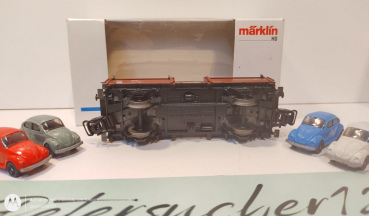 Märklin H0 AC 4613 Autotransportwagen / 4 Käfer / DB / OVP weiß
