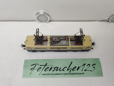 Märklin H0 AC BR111 043-6 / E-Lok / DB / Blau-Beige / Analog
