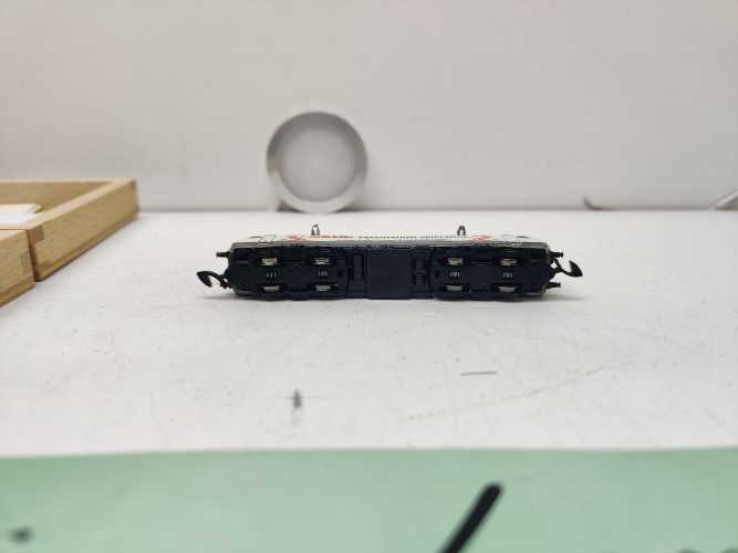 Märklin Z DC BR120 200-6 Elektrolokomotive / Holzkiste