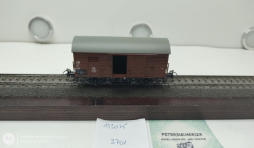 Märklin H0 153075 Geschossener Güterwagen Braun DB Schiebetüren