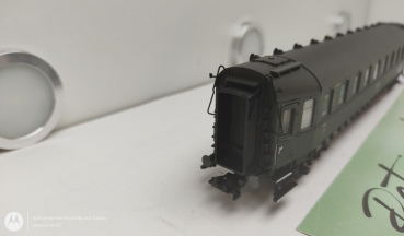 Märklin H0 AC 16082 Personenwagen / DR / 2.Kl. / Grün / Nem / KK / Personen