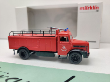 Märklin H0 18751 /  MAN F8 „Pulverlöschfahrzeugs” der Feuerwehr / Ep.III / OVP