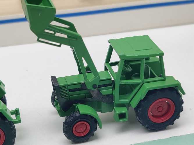 Märklin H0 1892 3 Fendt Modelle: Schlepper - Traktor m Schaufel - Geräteträger / OVP