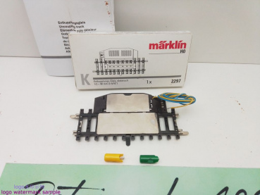 Märklin H0 AC 2297 K-Gleis elektromagn. Entkupplungsgleis  / 1/2 = 90 mm / Rostfleck / OVP