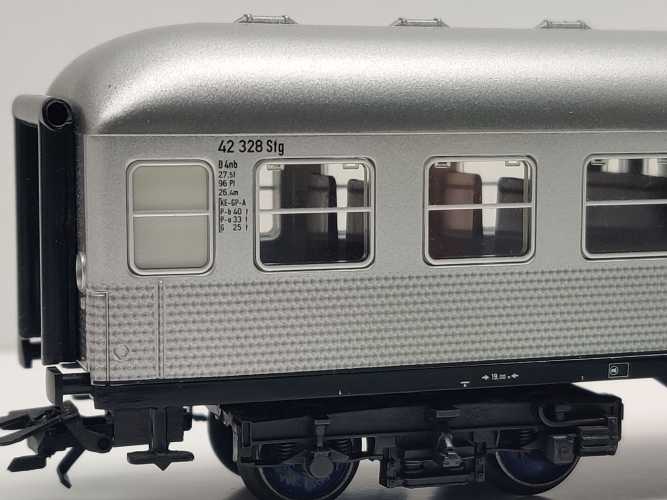 Märklin H0 AC 29820-03 Nahverkehrswagen 2.Kl. B4nb aus Set / NEM / DB