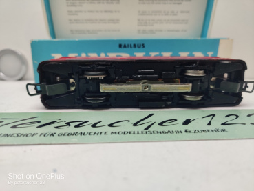 Märklin H0 3016 / BR795 299-7 / Schienenbus ROT / DB / Styropor Einlage / Hellblaue OVP