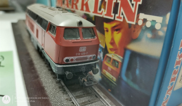 Märklin H0 3075 / BR216 025-7 Diesellok ROT DB OVP