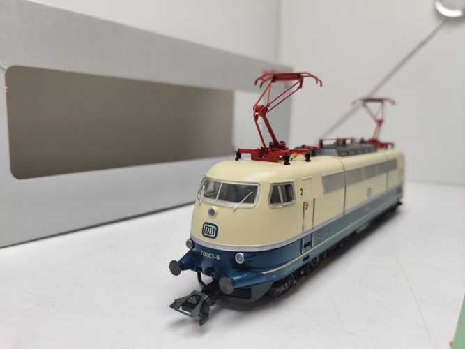 Märklin H0 AC 31014-01 / BR103 Elektrolokomotive der Baureihe / (Vorserie) / DB / Mfx / Sound / OVP