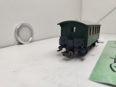 Märklin H0 AC 32 Personenwagen Nebenbahn / Licht / Grün