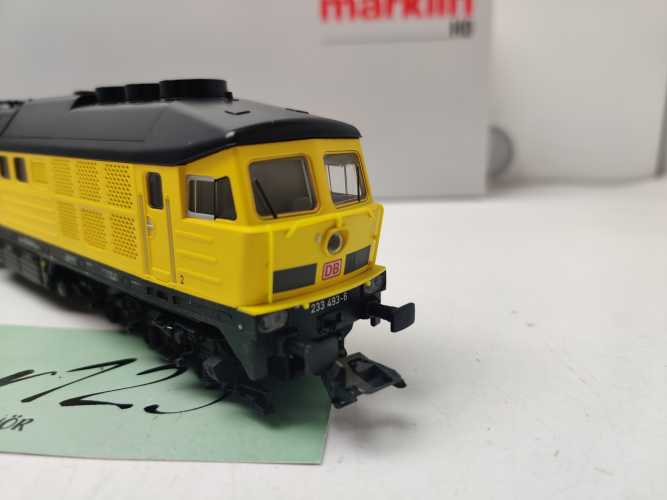Märklin / AC / H0 / 36431 Diesellokomotive BR 233 „Tiger“ / DB Netz / Mfx / Sound / OVP